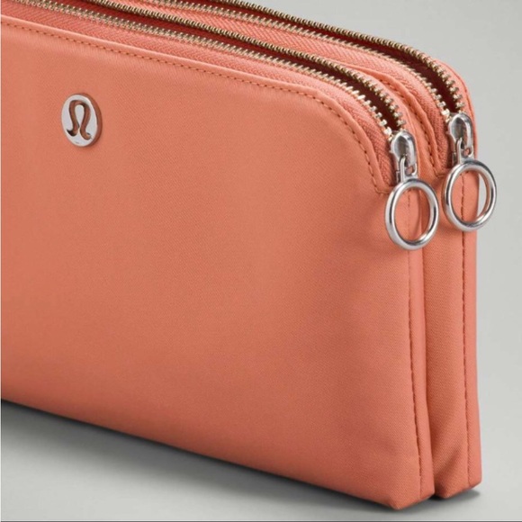 NWT Lululemon Now and Always Pouch Wrist Clutch Pink Savanna - Picture 2 of 13